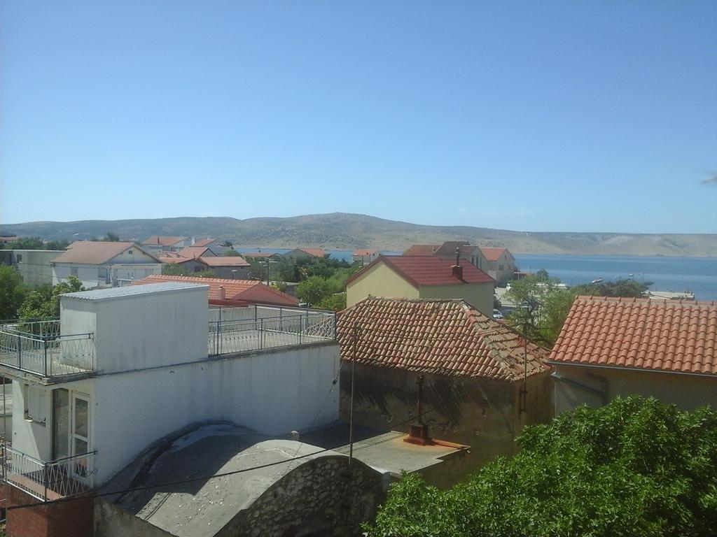 Apartments Viktorija Starigrad Paklenica Exterior foto